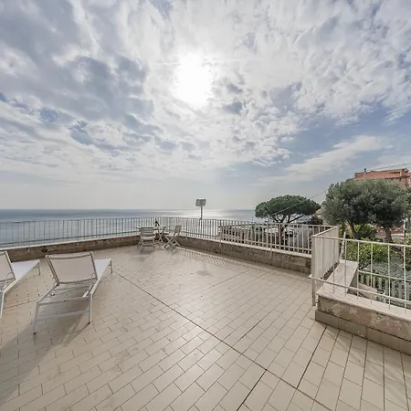 Sea Dream - Vista Mare - Giardino - Box Privato *