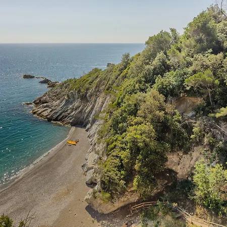 Sea Dream - Vista Mare - Giardino - Box Privato * Bergeggi